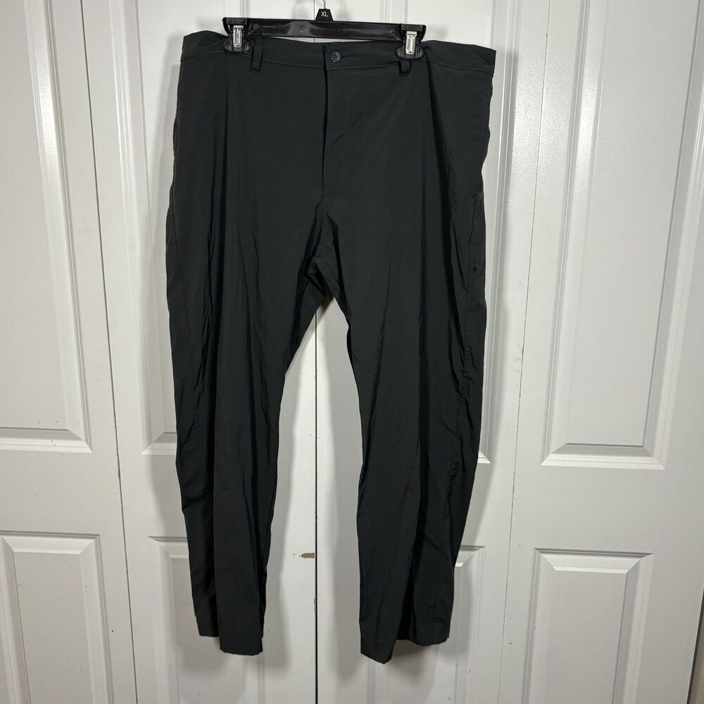 Champion Golf Pants Mens 40x30 Black Performance Athletic Comfort Fit Athleisure
